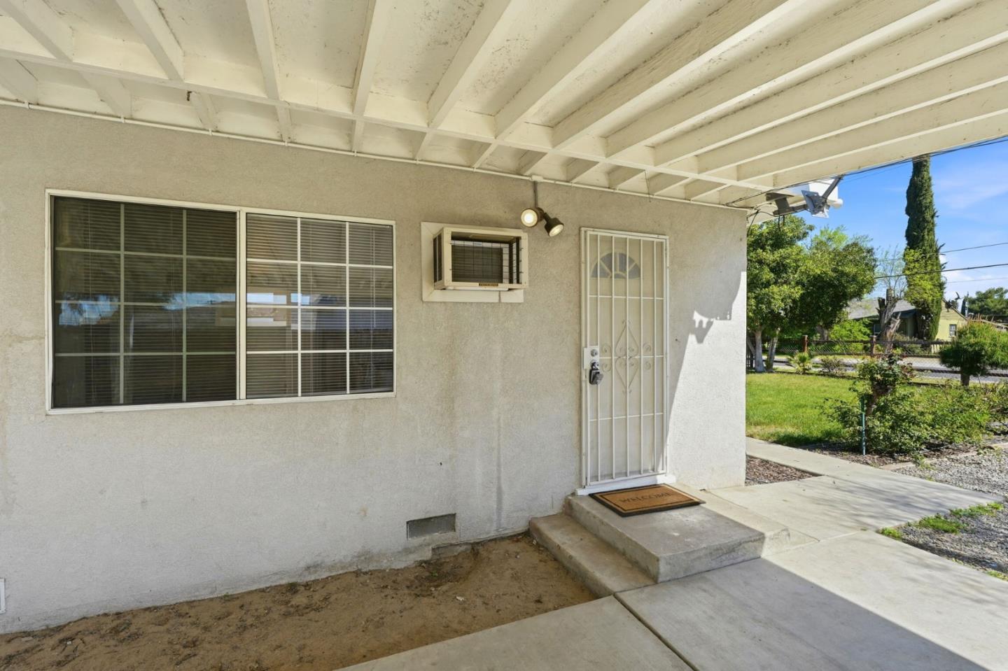 401 Bothun Road Turlock, CA 95380 - Photo 5 of 34