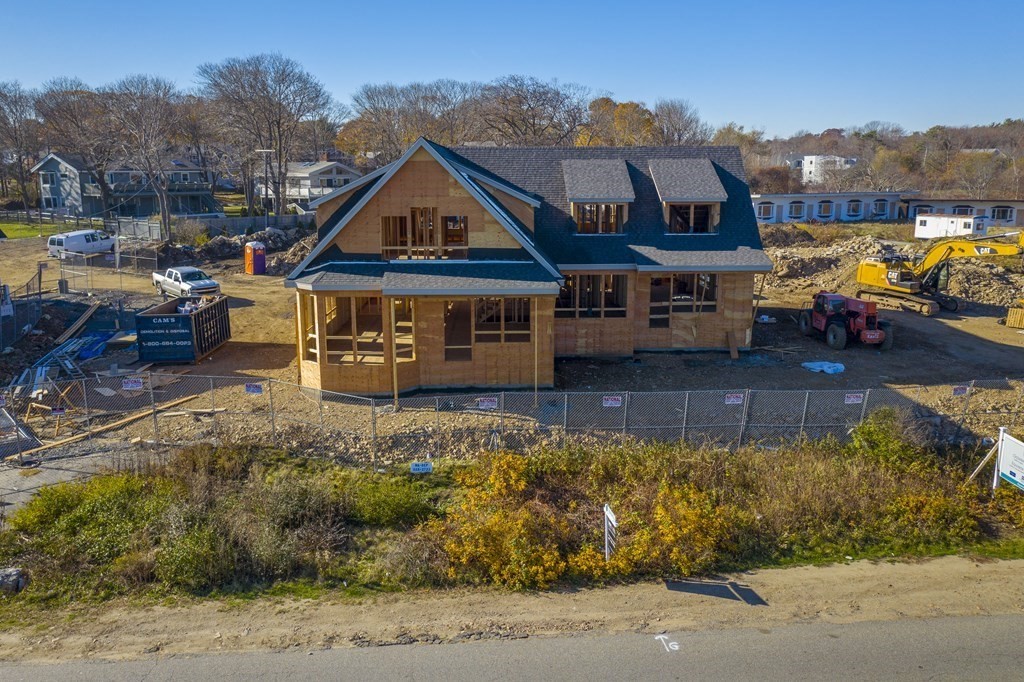 167 Atlantic Road, Unit 2 Gloucester, MA 01930 - Photo 4 of 10