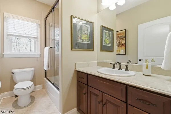 $1,395,000 | 4 Michele Cross, Flemington, NJ 08822