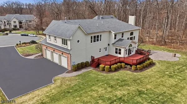 $1,395,000 | 4 Michele Cross, Flemington, NJ 08822