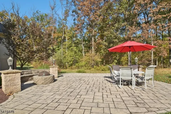 $1,395,000 | 4 Michele Cross, Flemington, NJ 08822