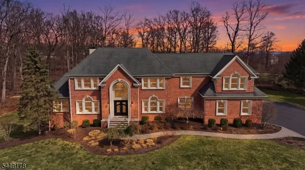 $1,395,000 | 4 Michele Cross, Flemington, NJ 08822