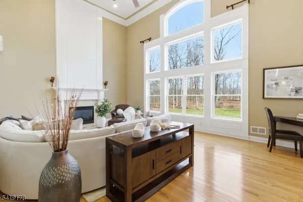 $1,395,000 | 4 Michele Cross, Flemington, NJ 08822