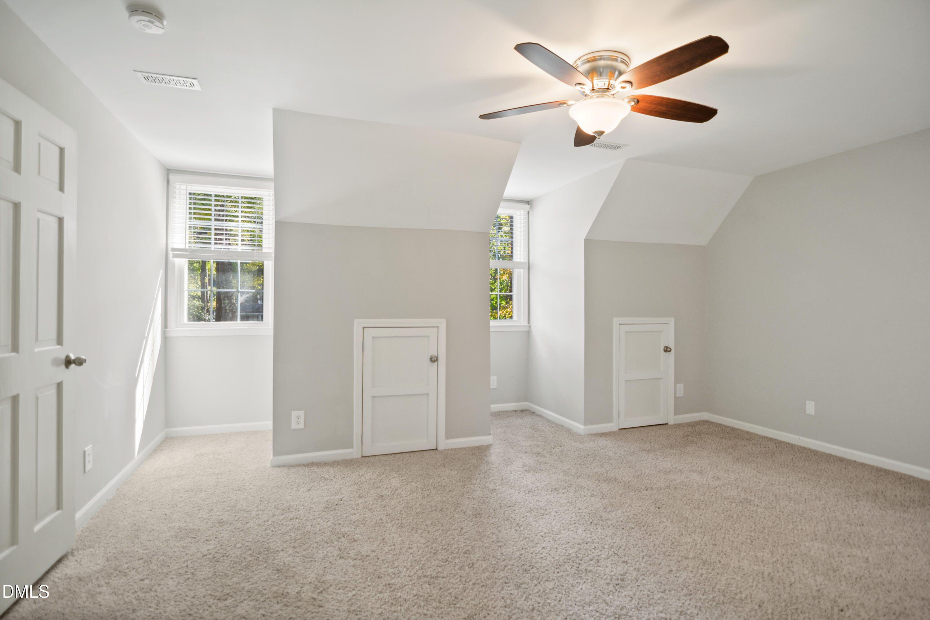 2704 Smokey Ridge Road Raleigh, NC 27613 - Photo 16 of 27 15