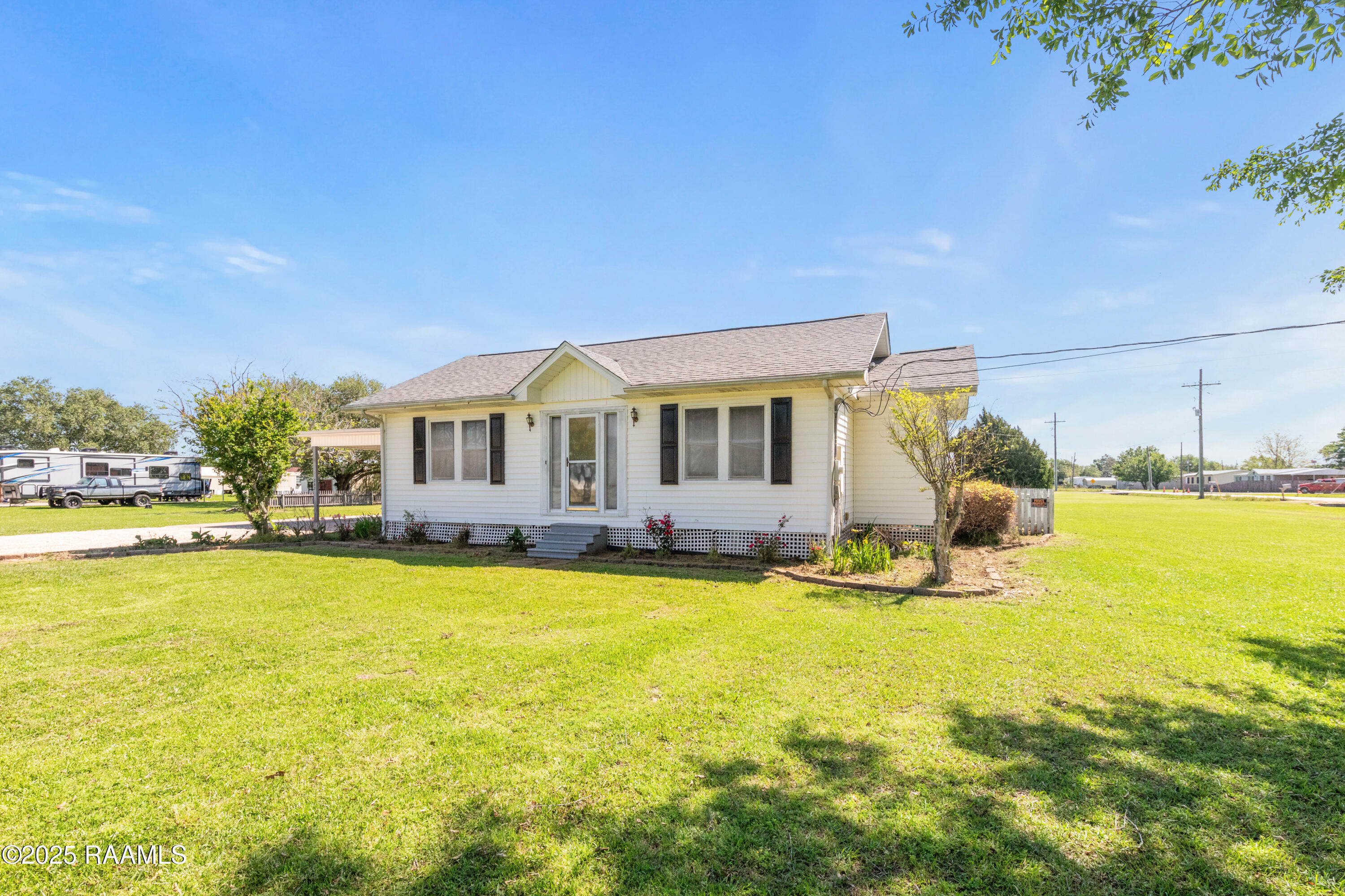 267 Roger Road Lafayette, LA 70507 - Photo 2 of 33 267Roger-1