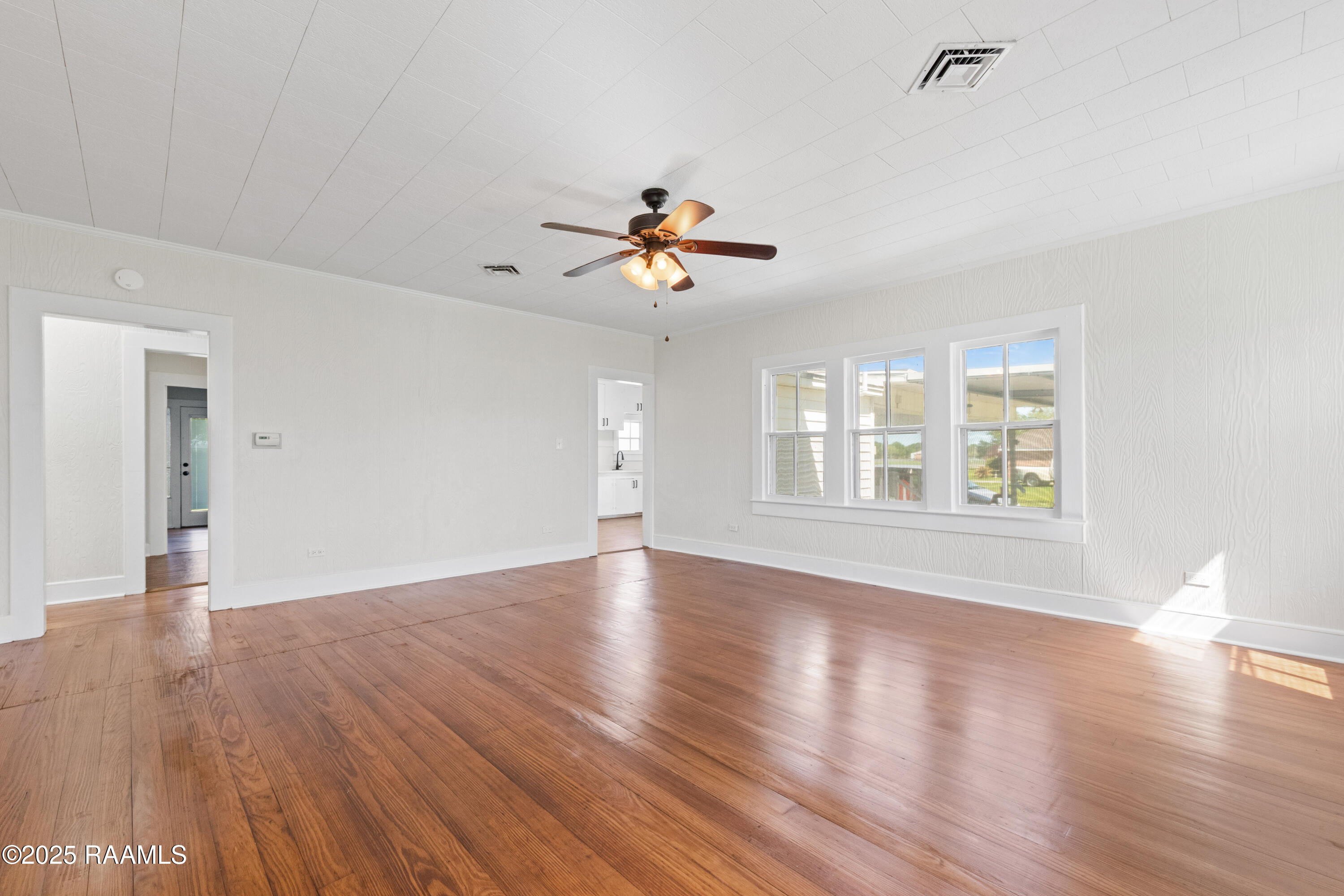 267 Roger Road Lafayette, LA 70507 - Photo 7 of 33 267Roger-38
