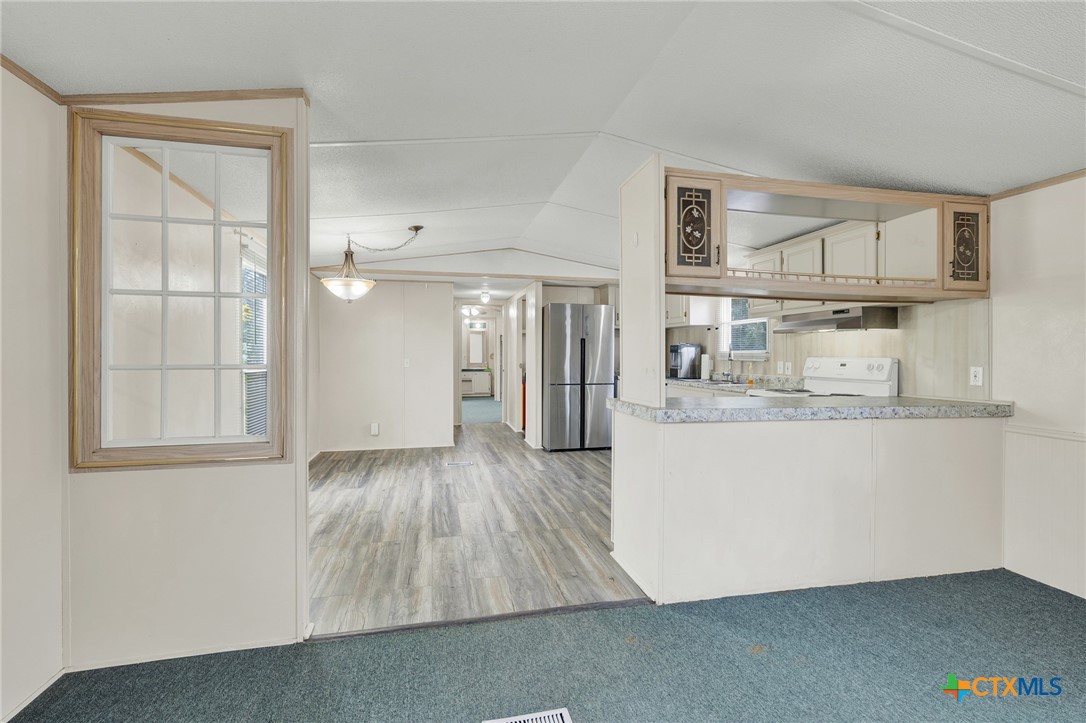 259 McKnight Road Seguin, TX 78155 - Photo 6 of 21