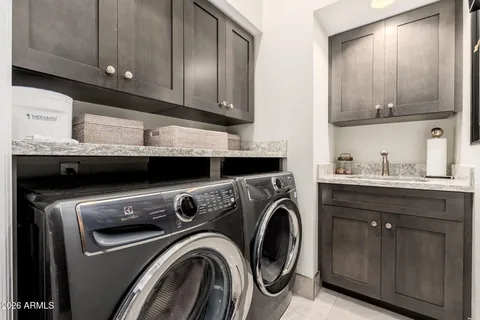 $1,395,000 | 3120 East San Juan Avenue, Phoenix, AZ 85016