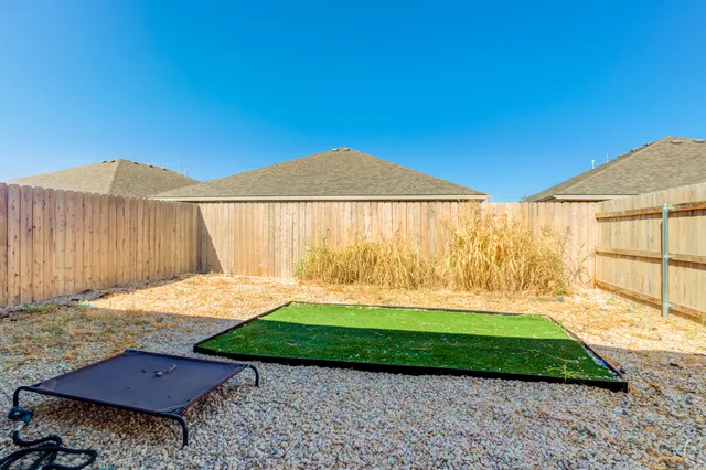 $349,900 | 2109 Avenue J, Lubbock, TX 79411