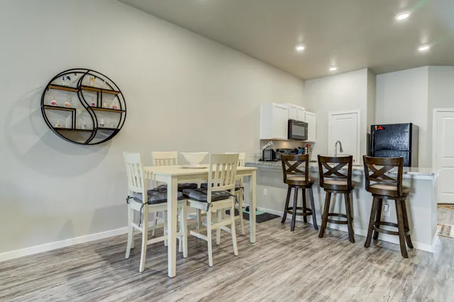 $349,900 | 2109 Avenue J, Lubbock, TX 79411