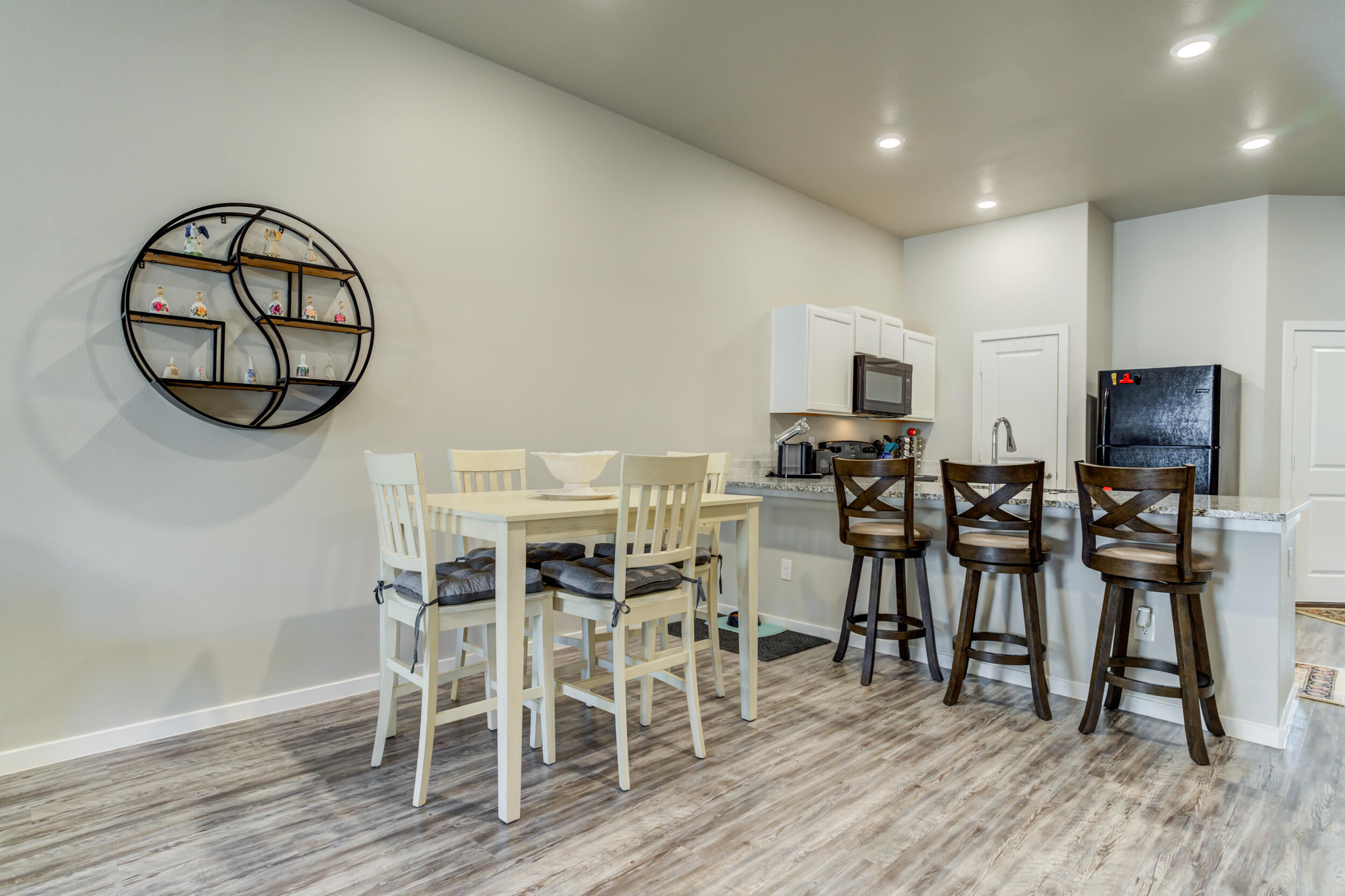 2109 Avenue J Lubbock, TX 79411 - Photo 9 of 26 DSC00548_49_50