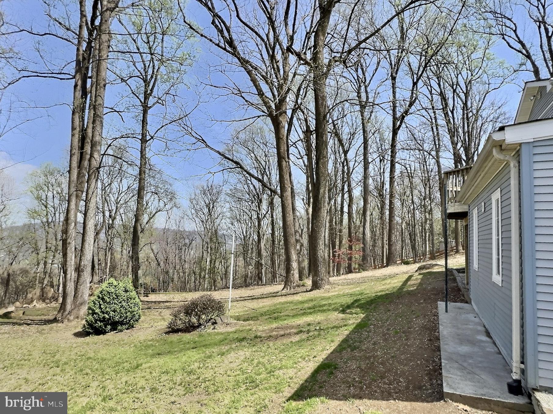 49 Pocahontas Road Front Royal, VA 22630 - Photo 25 of 34
