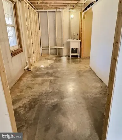 $429,000 | 49 Pocahontas Road, Front Royal, VA 22630