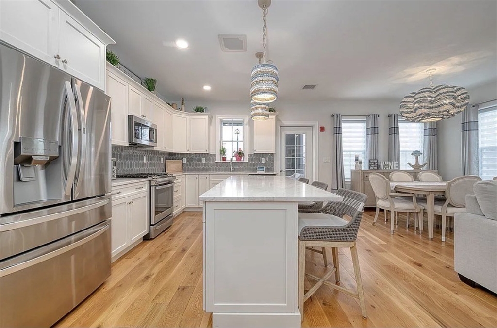50 Coppersmith Way, Unit 302 Canton, MA 02021 - Photo 4 of 30