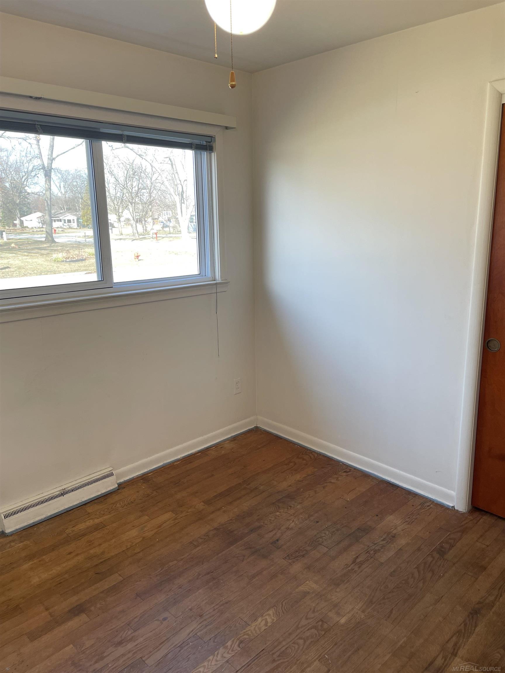 2405 Riverside Drive Port Huron, MI 48060 - Photo 21 of 39