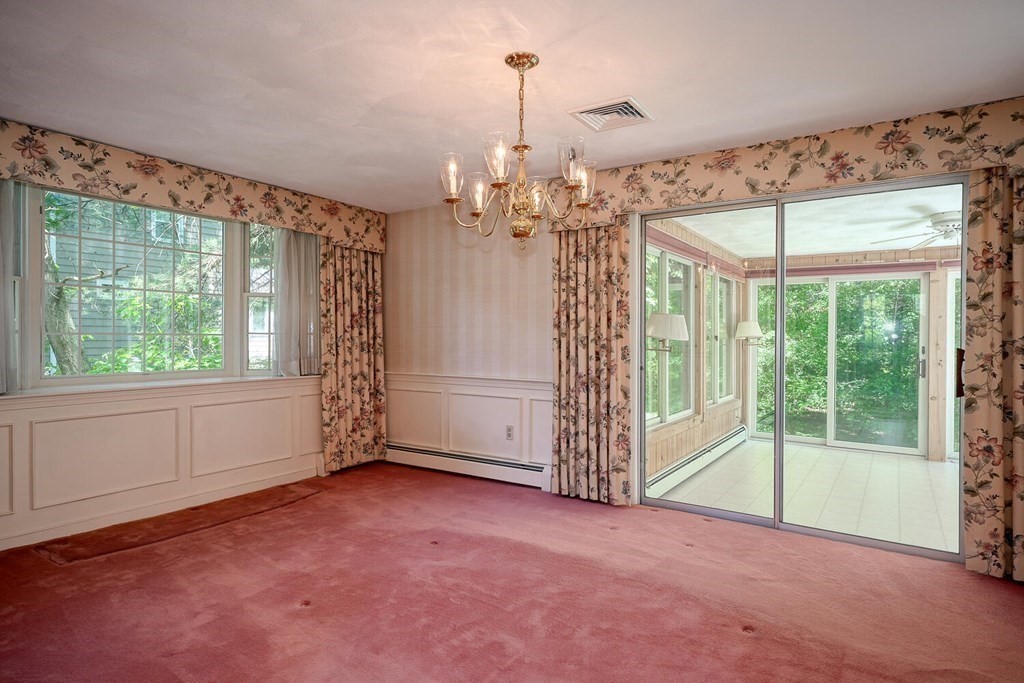 23 Snyder Road Medfield, MA 02052 - Photo 6 of 18 Gallery Image 6