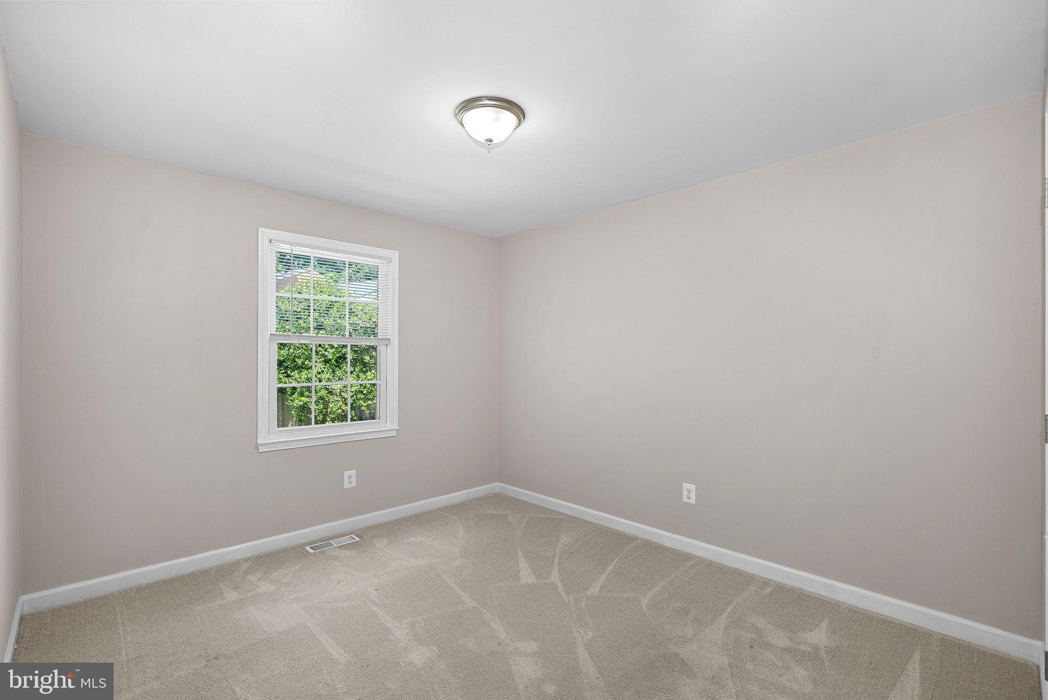 6612 Burlington Place Springfield, VA 22152 - Photo 33 of 54
