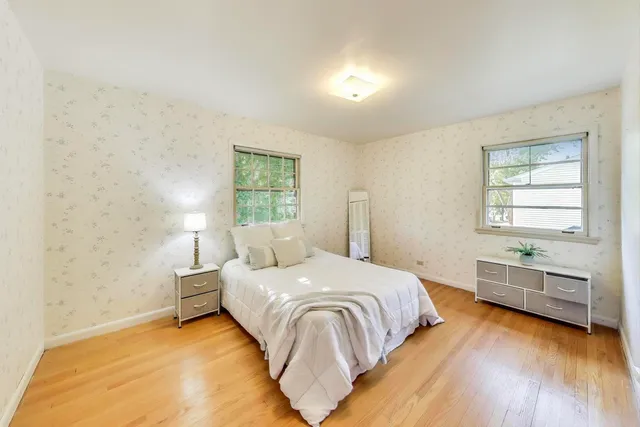 $569,000 | 222 South Dwyer Avenue, Arlington Heights, IL 60005