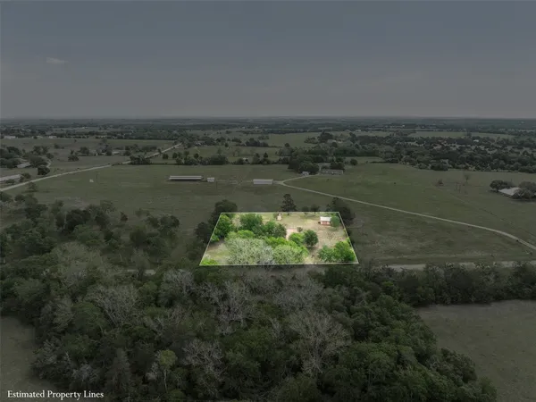 $460,000 | 1031 McElroy Lane, New Ulm, TX 78950