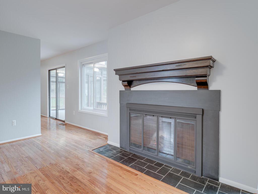 5316 Tolson Road Temple Hills, MD 20748 - Photo 22 of 69 Living Room with gas fireplace