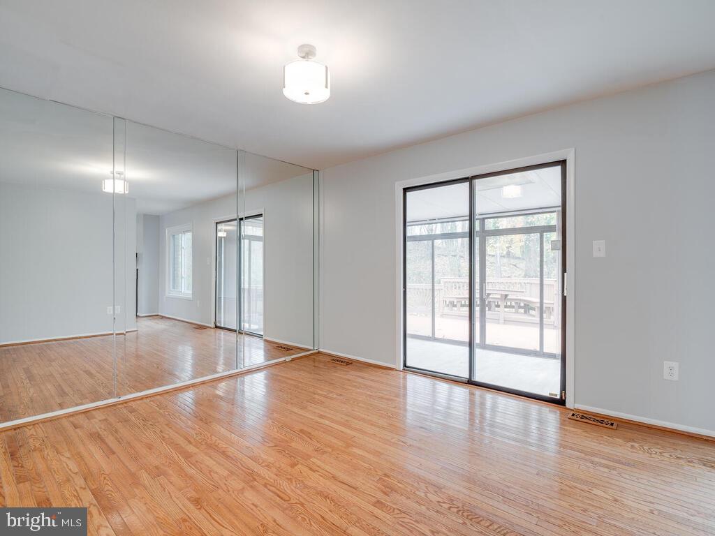 5316 Tolson Road Temple Hills, MD 20748 - Photo 26 of 69 View of lanai from dining room #1