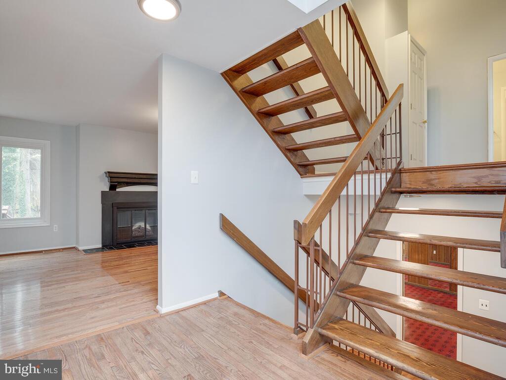 5316 Tolson Road Temple Hills, MD 20748 - Photo 37 of 69 Open staircases to resting and bedroom suites