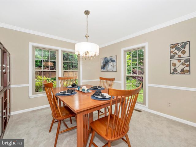 $683,500 | 9909 Shrewsbury Court, Montgomery Village, MD 20886
