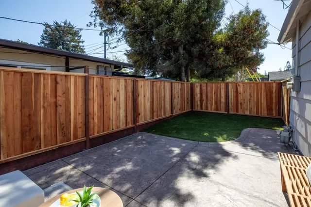 $1,098,000 | 1105 Oak Avenue, Redwood City, CA 94061