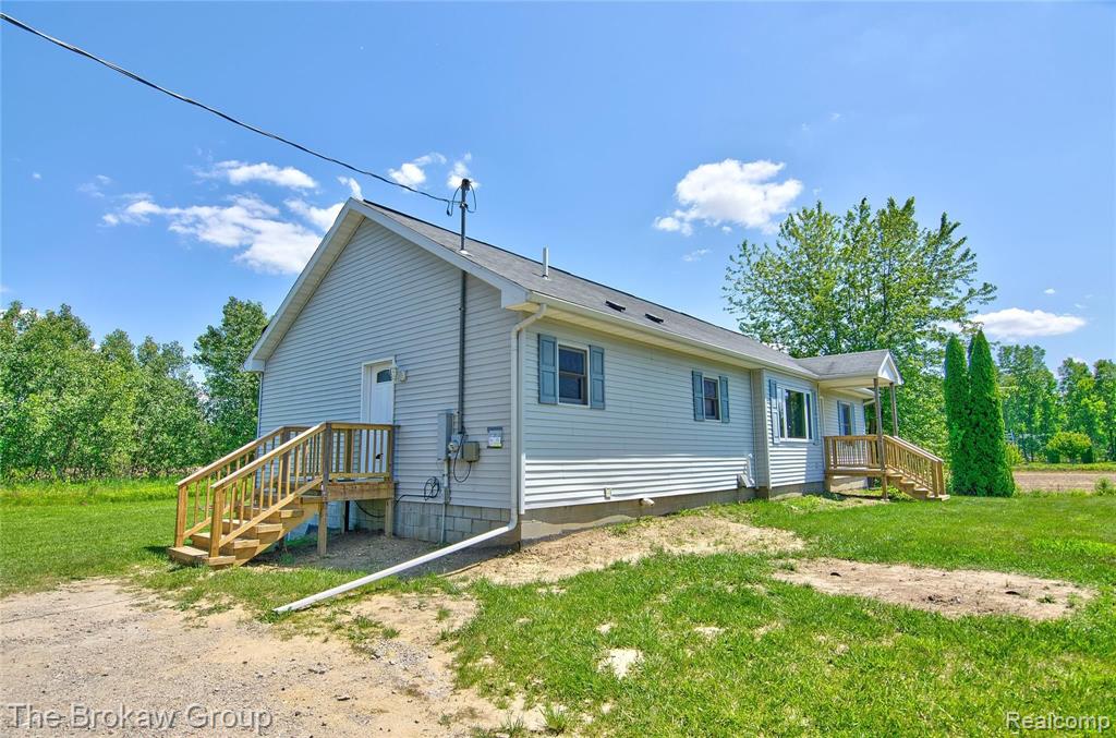 6414 Sheridan Road Flushing, MI 48433 - Photo 43 of 57