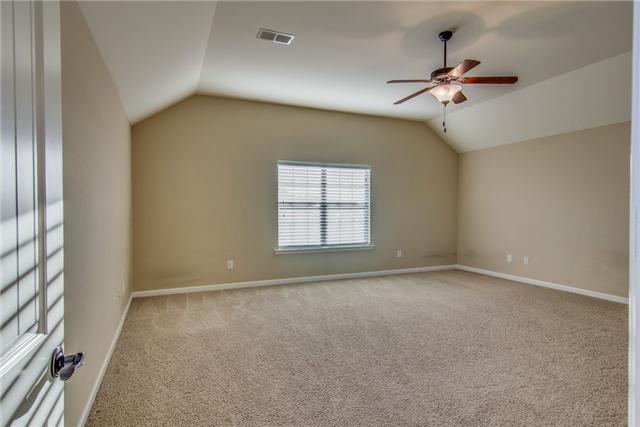 2021 Lincoln Road Spring Hill, TN 37174 - Photo 15 of 19 Spacious rec room upstairs.
