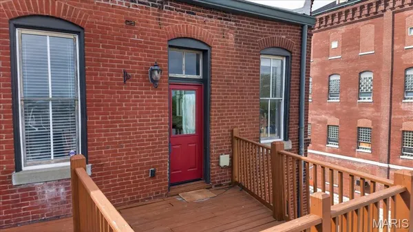 $175,000 | 2200 South 12th Street, Unit 3, St. Louis, MO 63104
