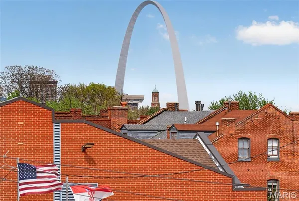 $175,000 | 2200 South 12th Street, Unit 3, St. Louis, MO 63104