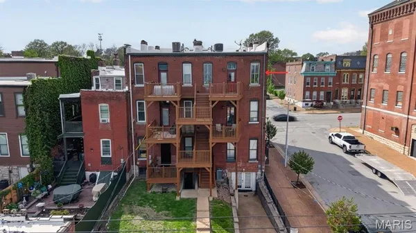 $175,000 | 2200 South 12th Street, Unit 3, St. Louis, MO 63104