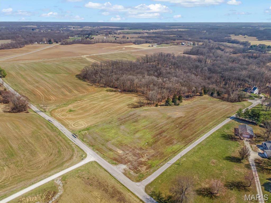 7468 Covered Bridge Drive Waterloo, IL 62298 - Photo 3 of 6