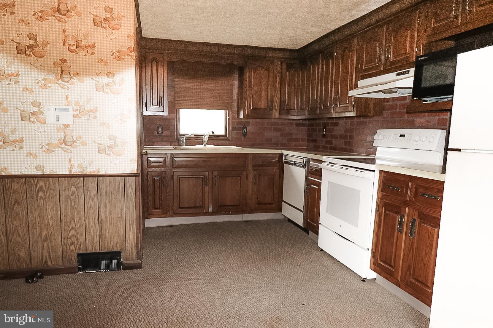 254 Roadstown Road Bridgeton, NJ 08302 - Photo 9 of 52