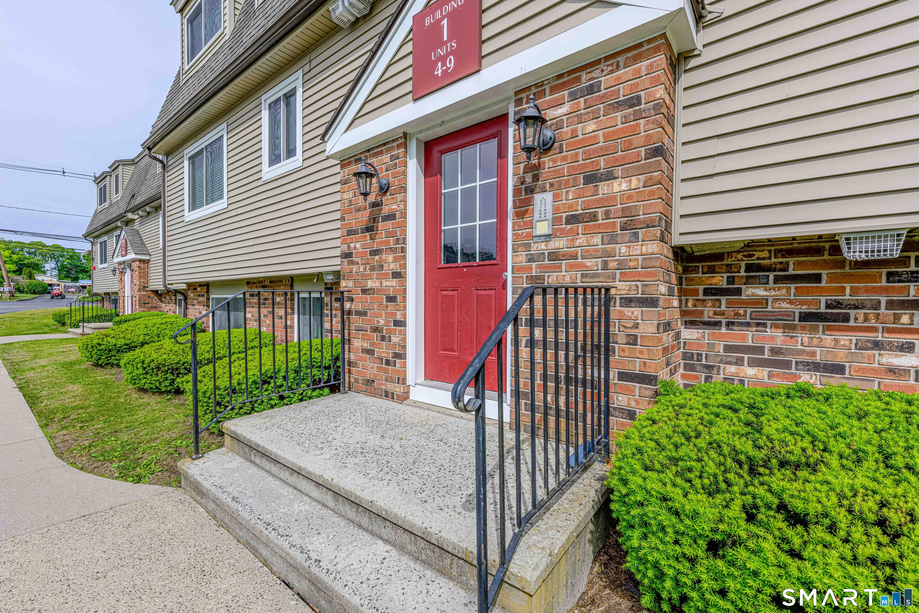 4 Evergreene Road, Unit 4 Wallingford, CT 06492 - Photo 1 of 15