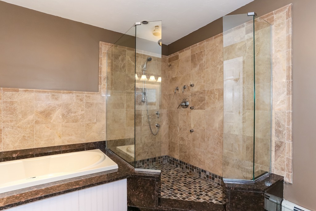 33 Russell Road Hanover, MA 02339 - Photo 12 of 21 Gallery Image 12