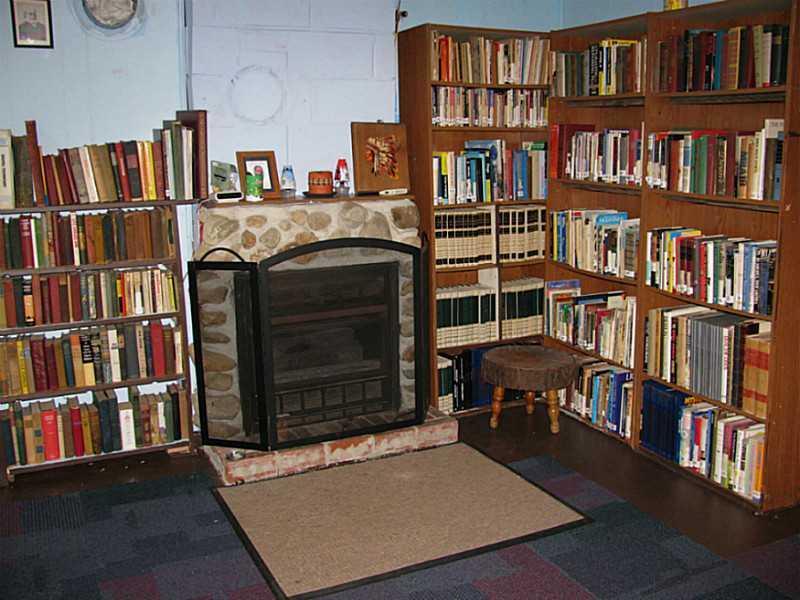 25 Camp Road Hartford, ME 04220 - Photo 26 of 34 Living Room.