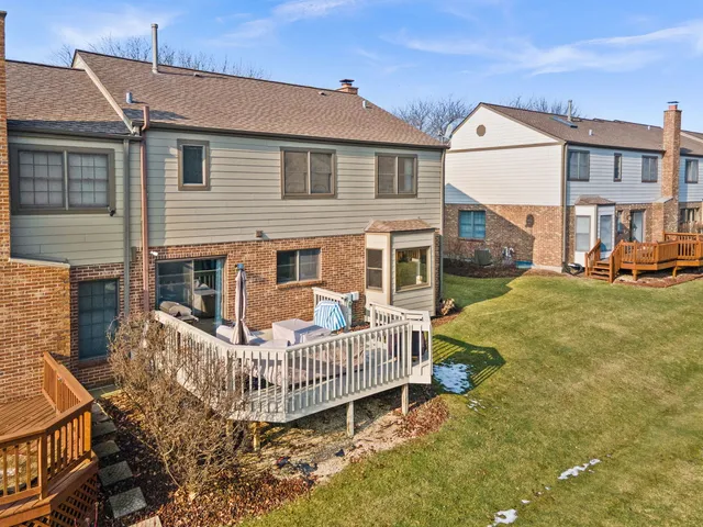 $535,000 | 7S367 Augusta Lane, Naperville, IL 60540