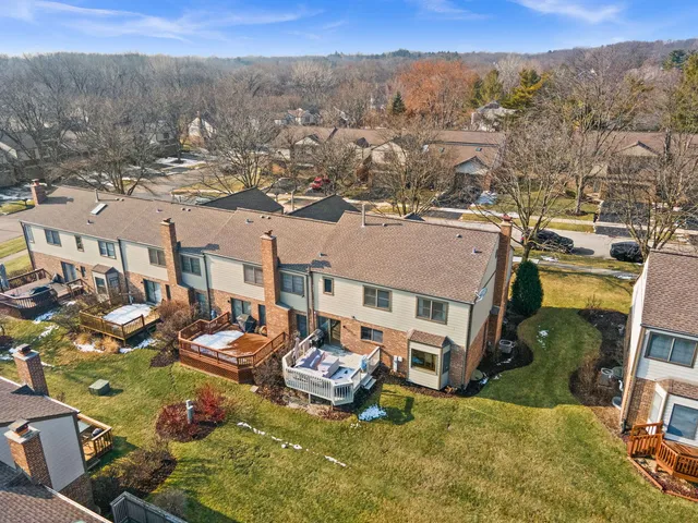 $535,000 | 7S367 Augusta Lane, Naperville, IL 60540