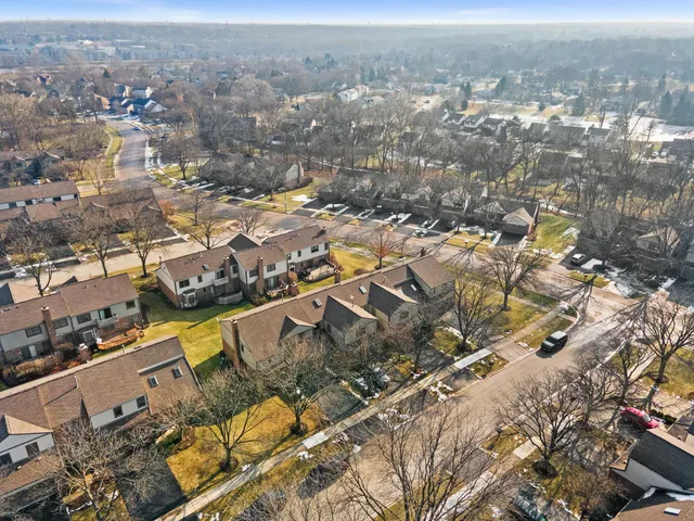 $535,000 | 7S367 Augusta Lane, Naperville, IL 60540