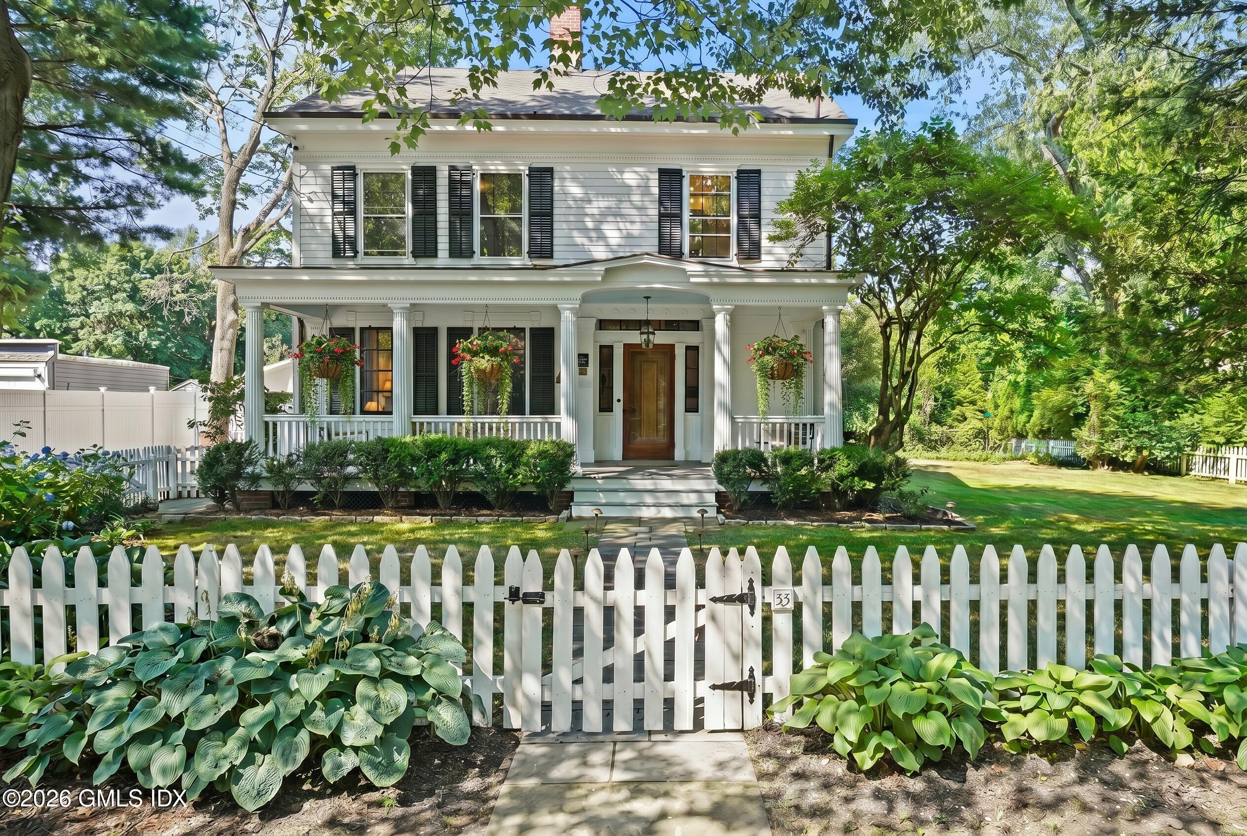 33 Mead Avenue Cos Cob, CT 06807 - Photo 1 of 36 1.2