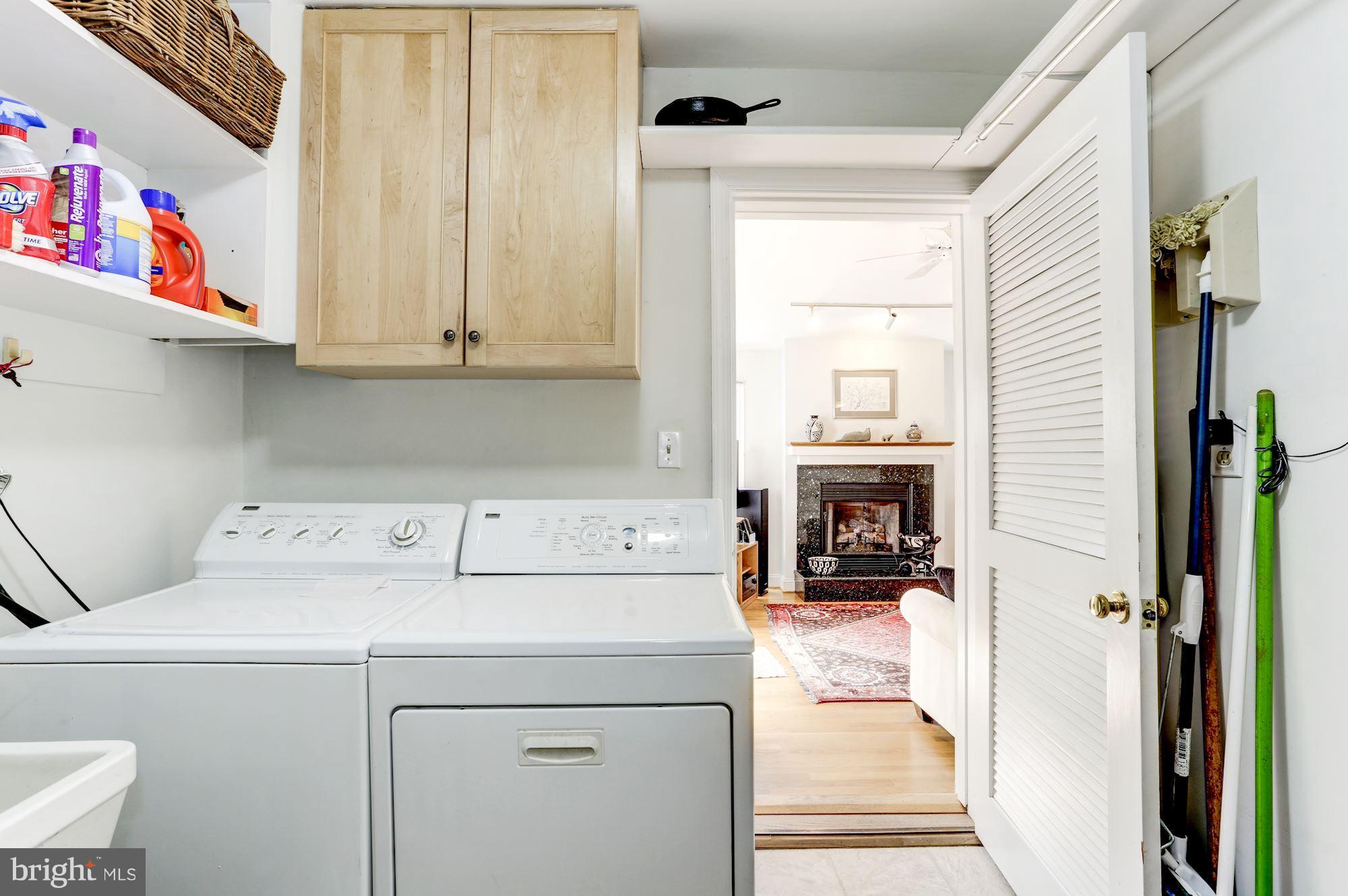 6610 Rannoch Road Bethesda, MD 20817 - Photo 13 of 30 Interior (General)