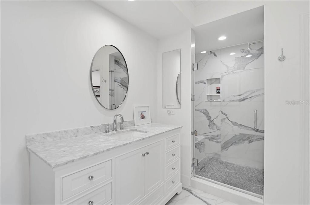 401 North Point Road, Unit 703 Osprey, FL 34229 - Photo 17 of 56 Gallery Image 17