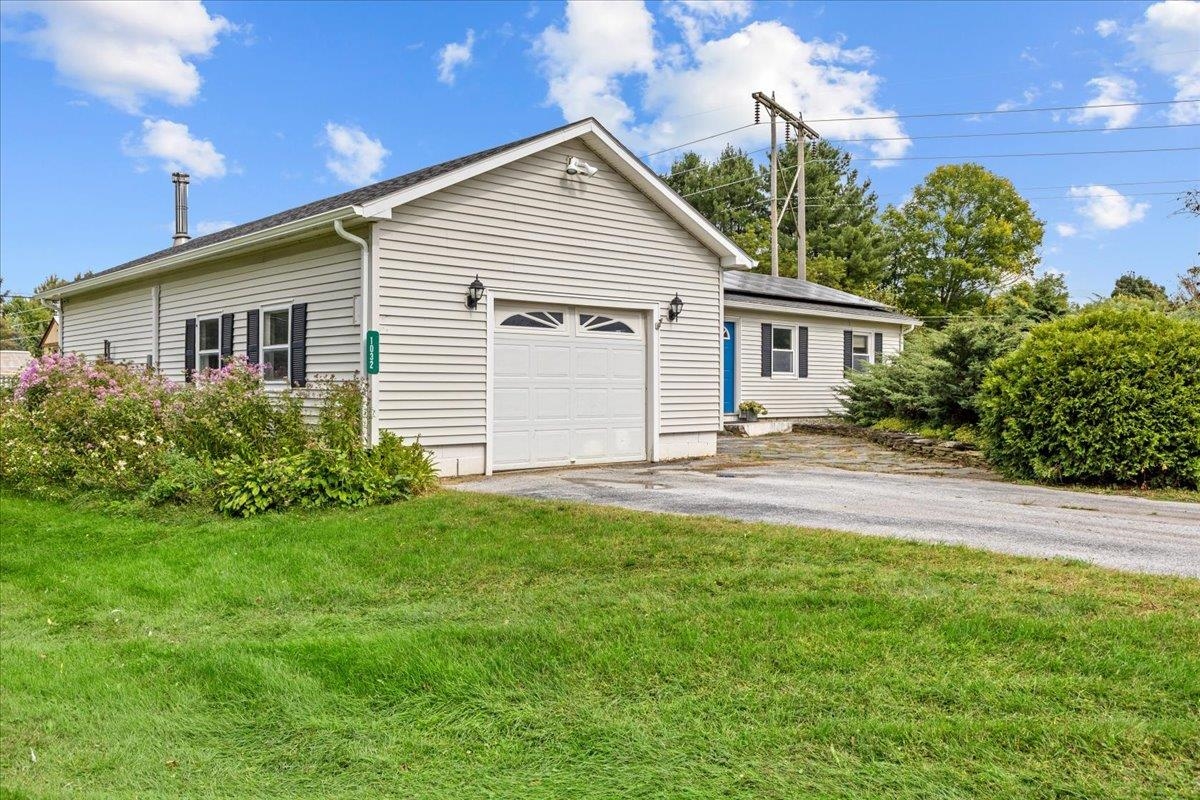 1032 Decker Road Georgia, VT 05468 - Photo 2 of 40