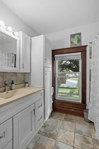 $599,900 | W12040 Sullivan Road, Portland, WI 53594