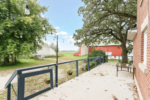 $599,900 | W12040 Sullivan Road, Portland, WI 53594