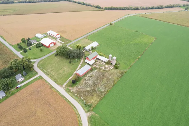 $599,900 | W12040 Sullivan Road, Portland, WI 53594