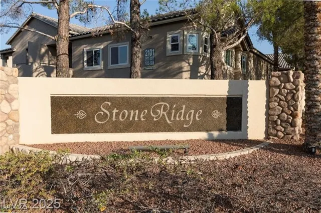 $1,850 | 2152 Turquoise Ridge Street, Unit 202, Las Vegas, NV 89117