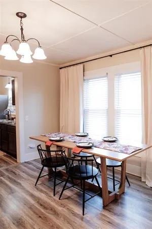 $189,500 | 705 South Jackson Avenue, McGregor, TX 76657